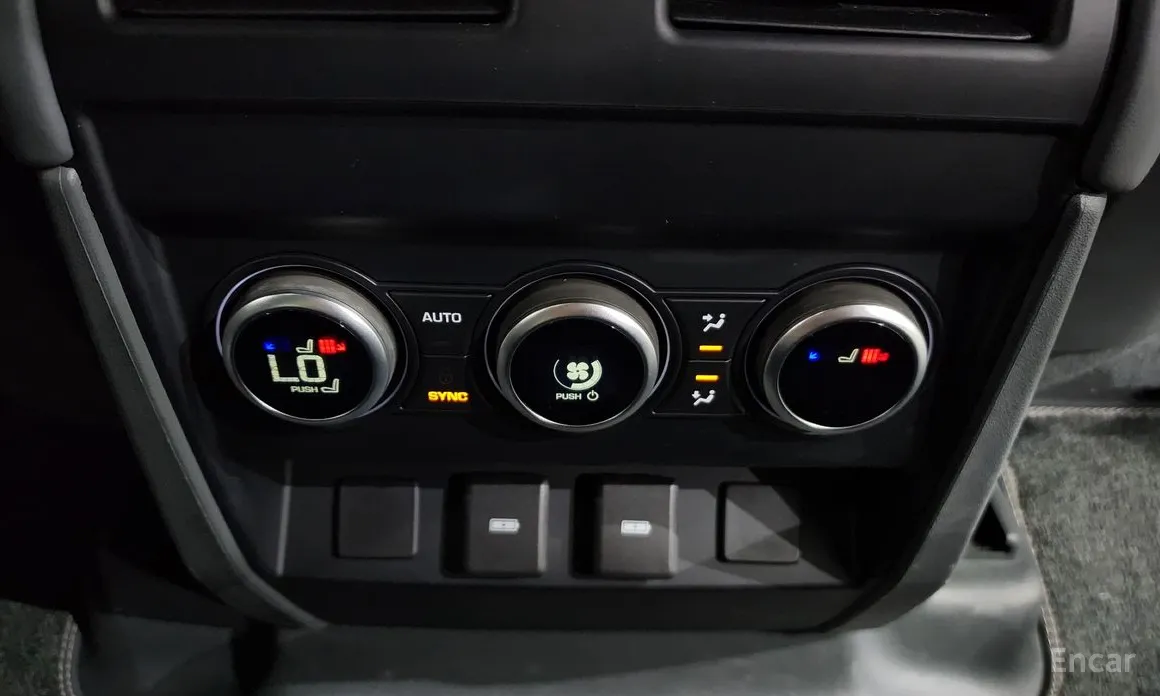 Фото 19 - Land Rover Defender