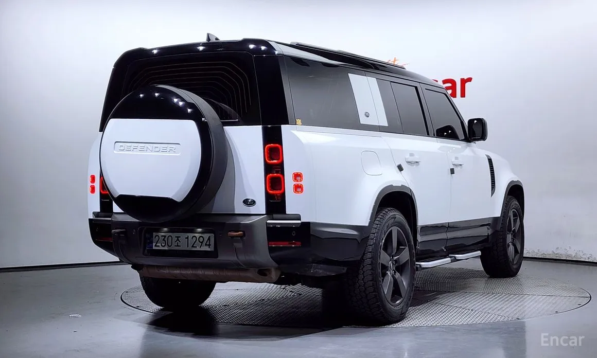 Фото 2 - Land Rover Defender