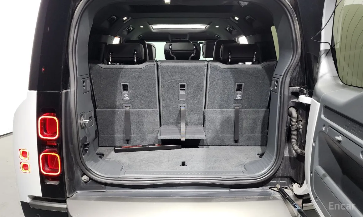 Фото 20 - Land Rover Defender