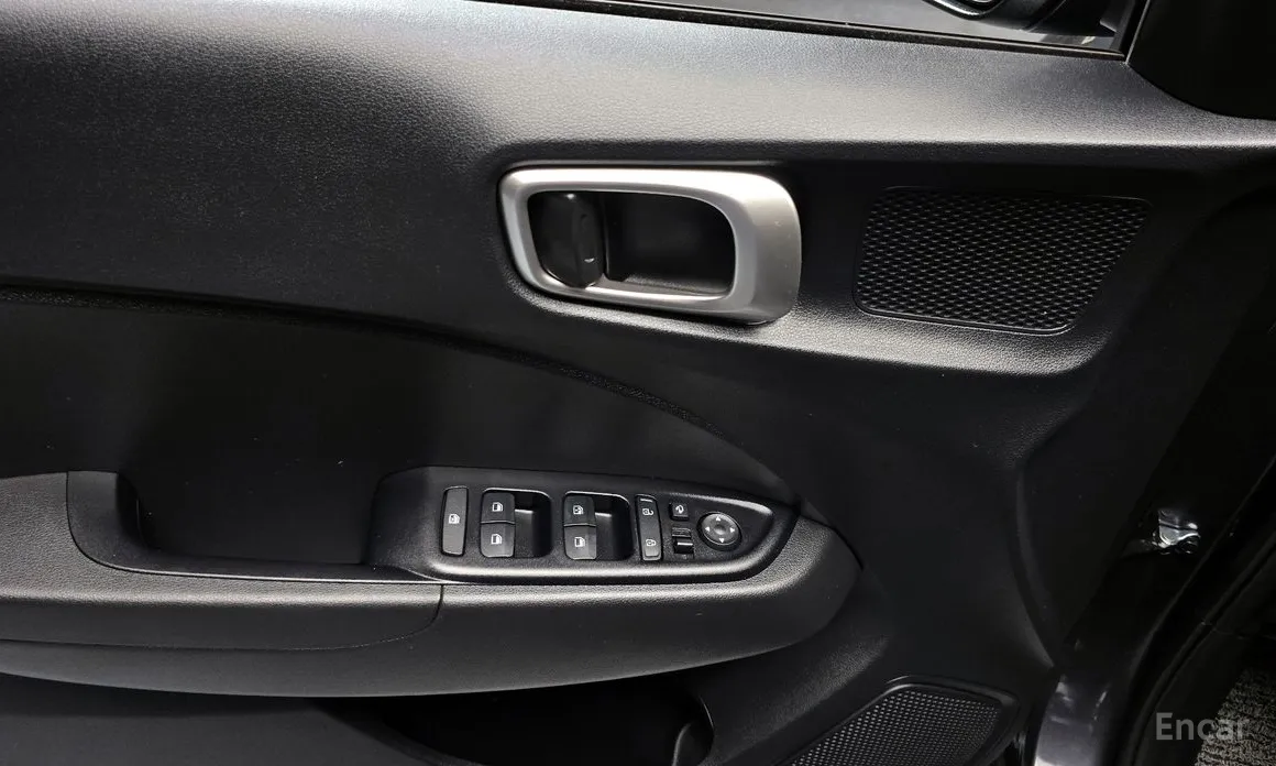 Фото 18 - Hyundai Venue