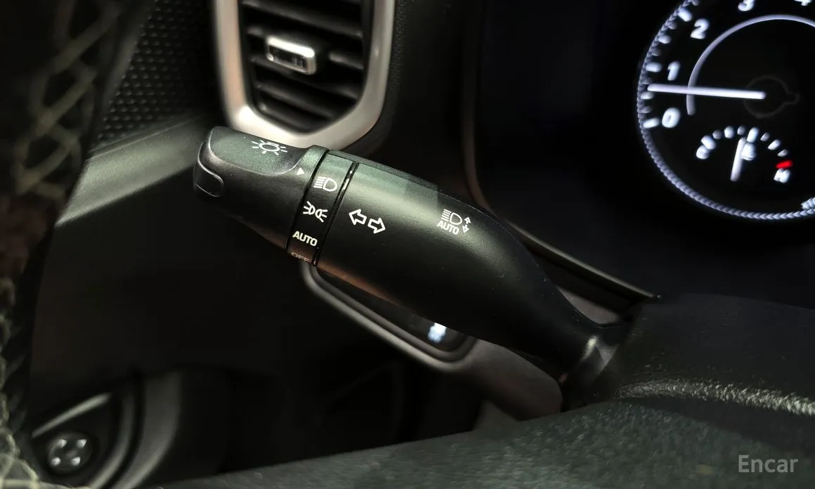 Фото 19 - Hyundai Venue