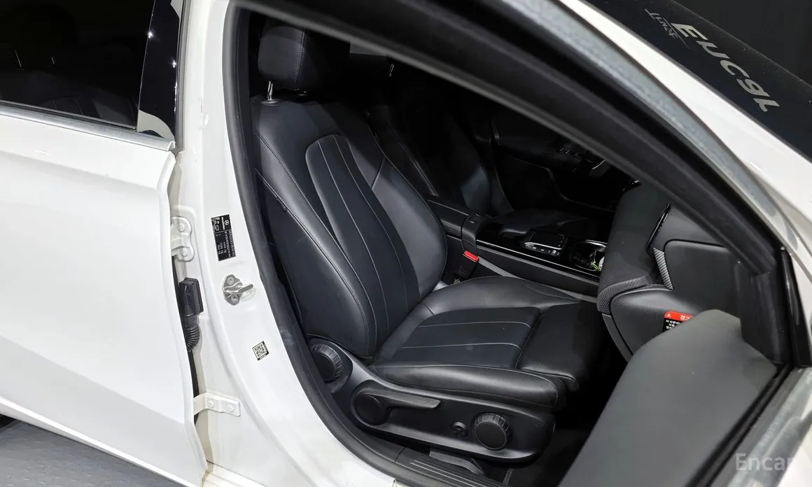 Фото 12 - Mercedes-Benz A-Class