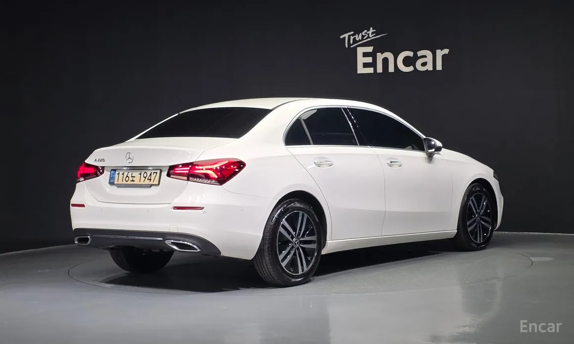 Фото 2 - Mercedes-Benz A-Class