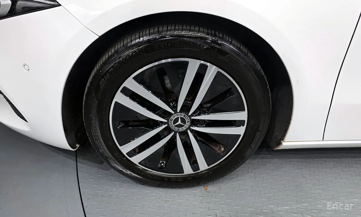 Фото 5 - Mercedes-Benz A-Class