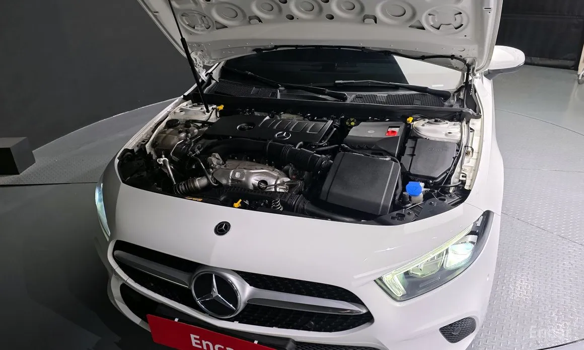 Фото 6 - Mercedes-Benz A-Class