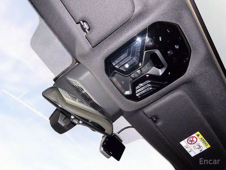 Фото 14 - BMW 7 Series