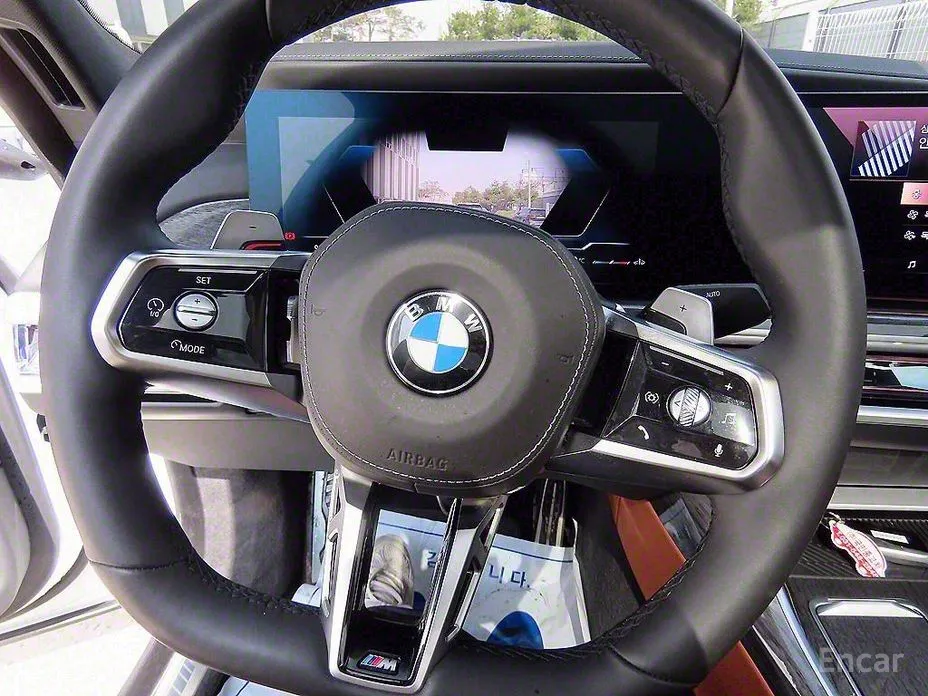 Фото 8 - BMW 7 Series