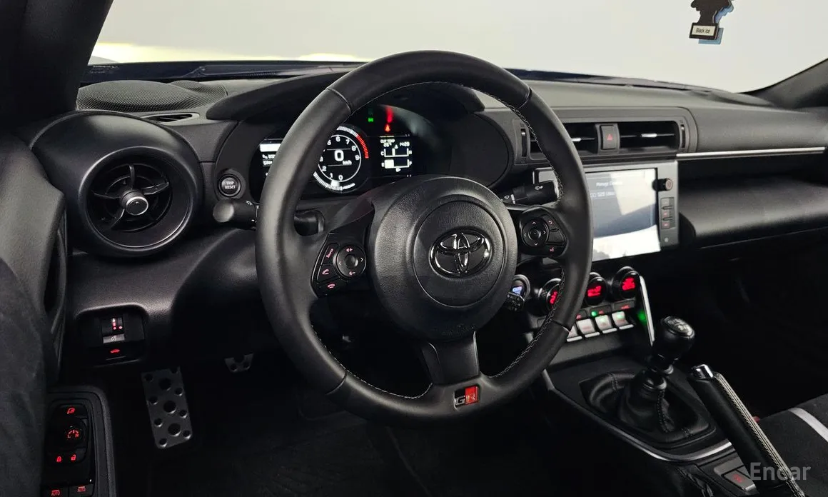 Фото 12 - Toyota 86