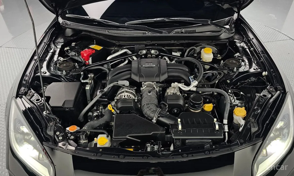 Фото 6 - Toyota 86