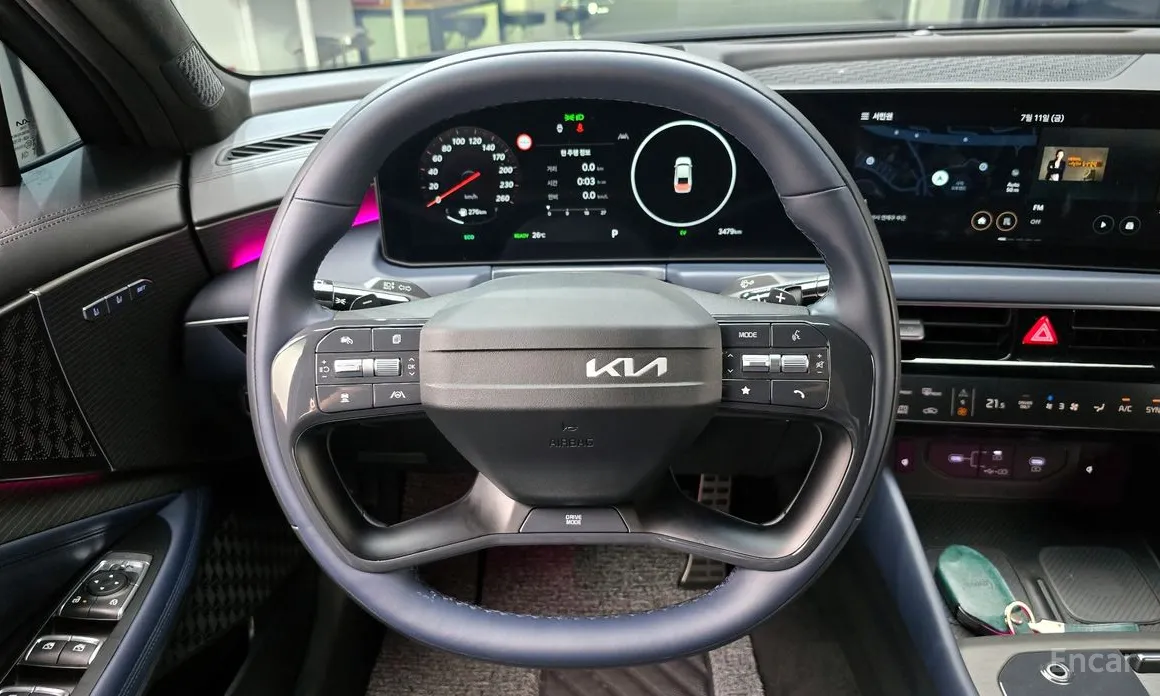 Фото 14 - Kia K8