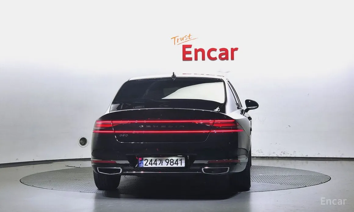 Фото 4 - Genesis G90