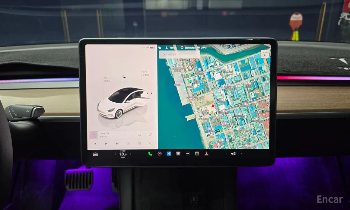 Фото 14 - Tesla Model 3