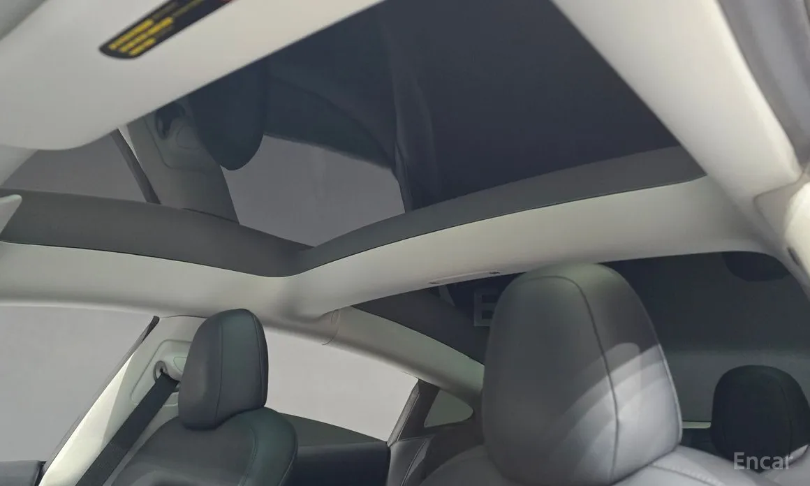 Фото 19 - Tesla Model 3