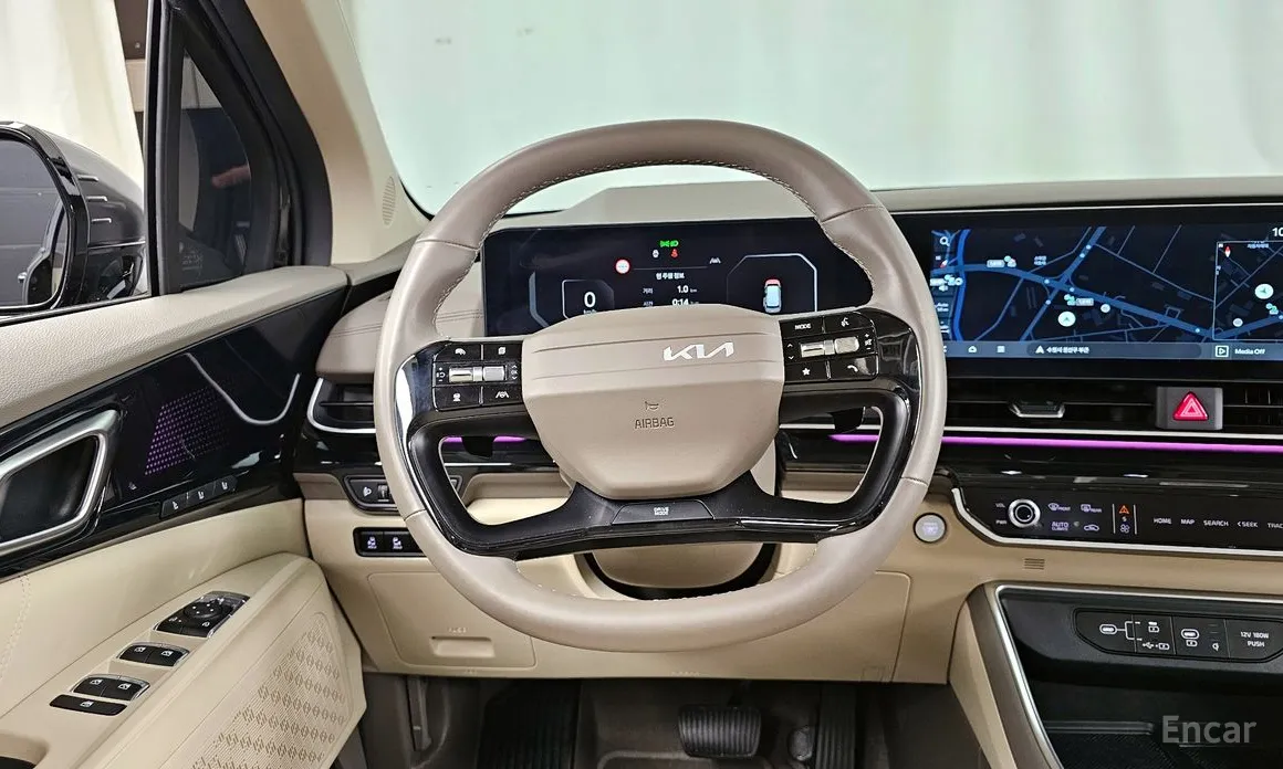 Фото 13 - Kia Carnival