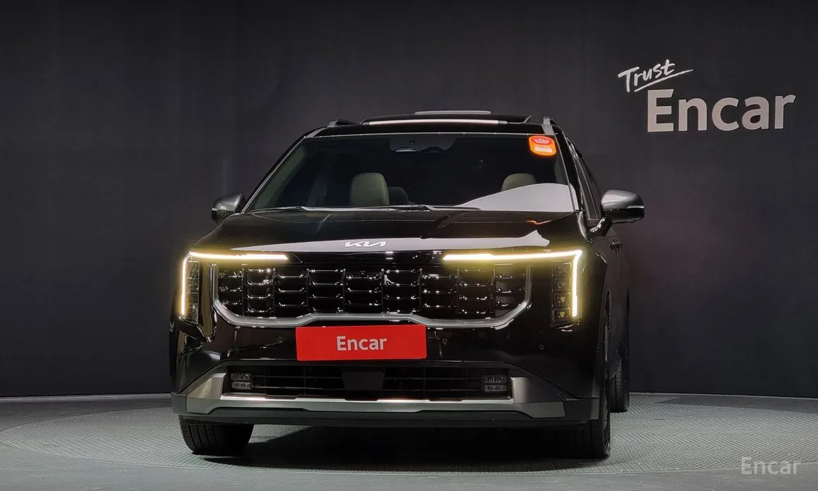 Фото 3 - Kia Carnival