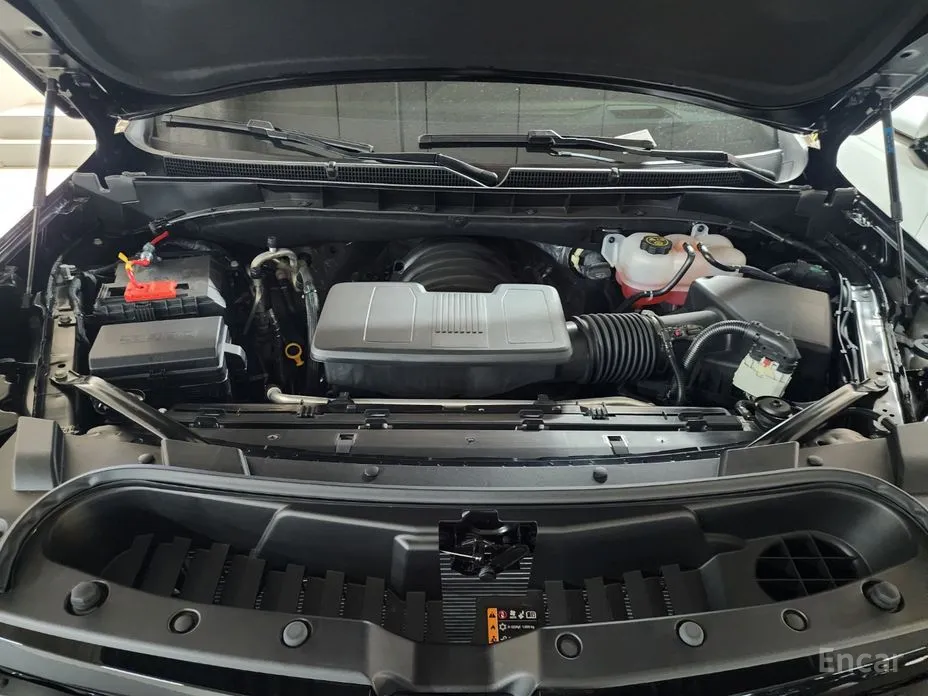 Фото 6 - Cadillac Escalade