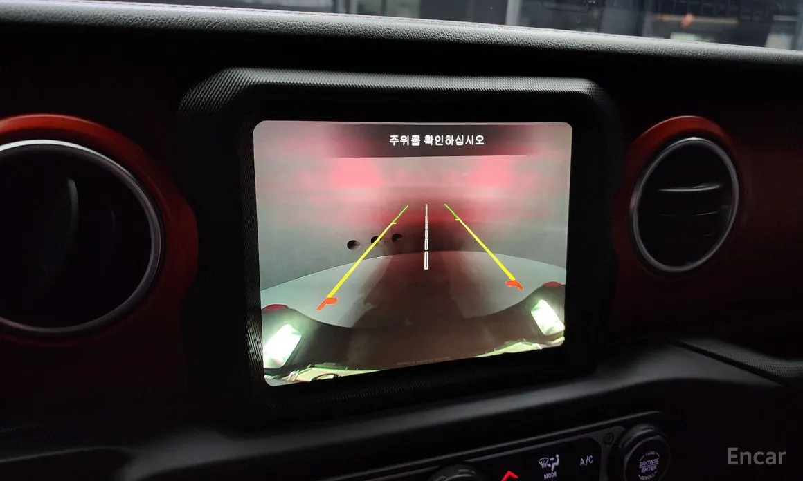 Фото 15 - Jeep Gladiator