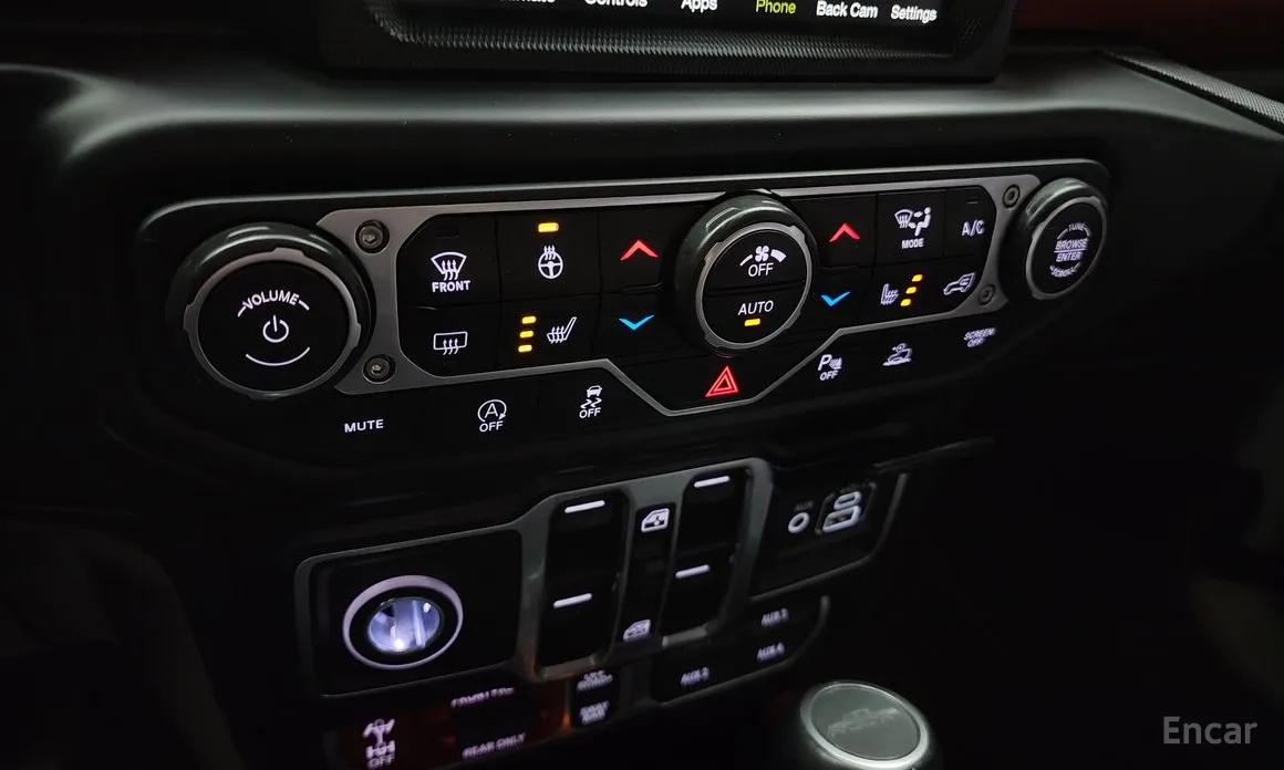 Фото 17 - Jeep Gladiator