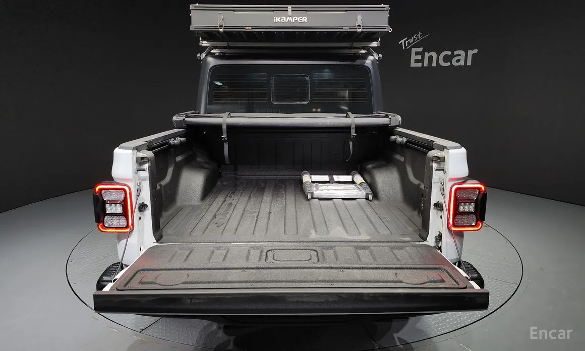 Фото 20 - Jeep Gladiator