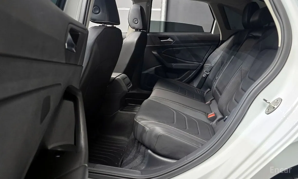 Фото 12 - Volkswagen Jetta