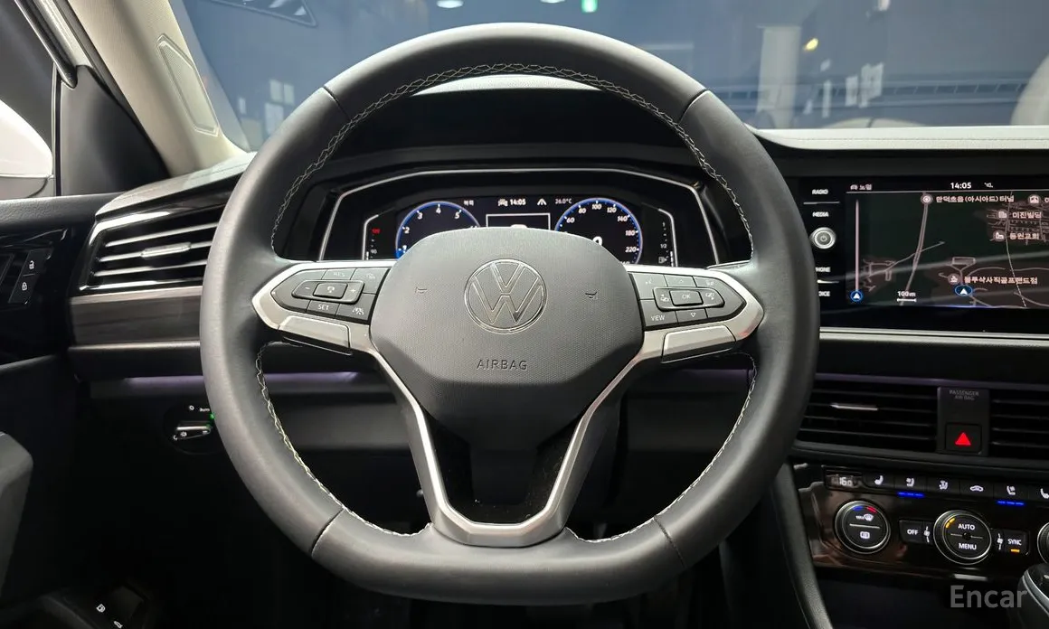 Фото 13 - Volkswagen Jetta