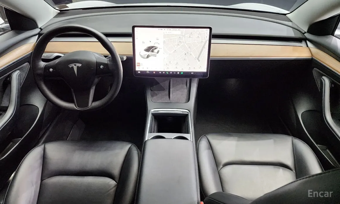 Фото 7 - Tesla Model 3