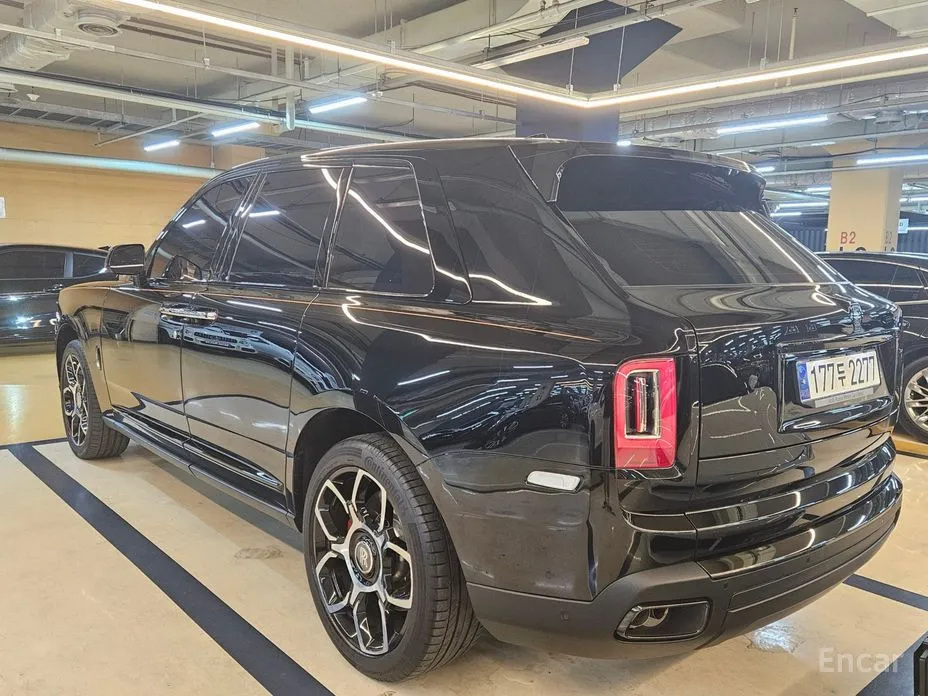 Фото 2 - Rolls-Royce Cullinan