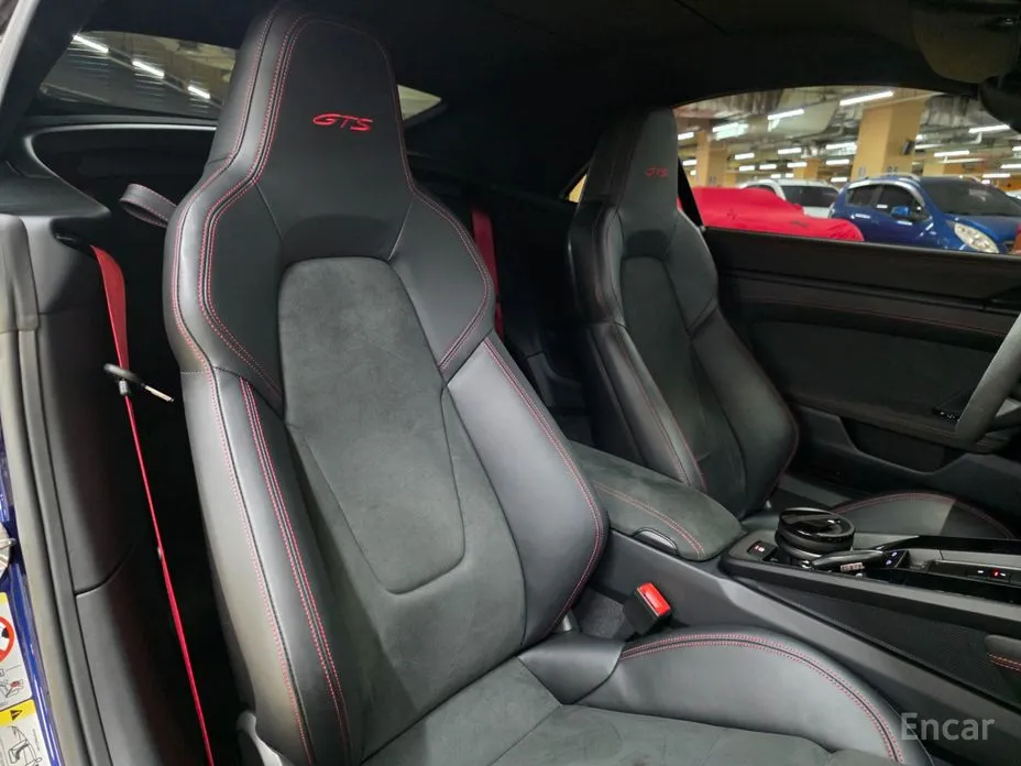 Фото 19 - Porsche 911