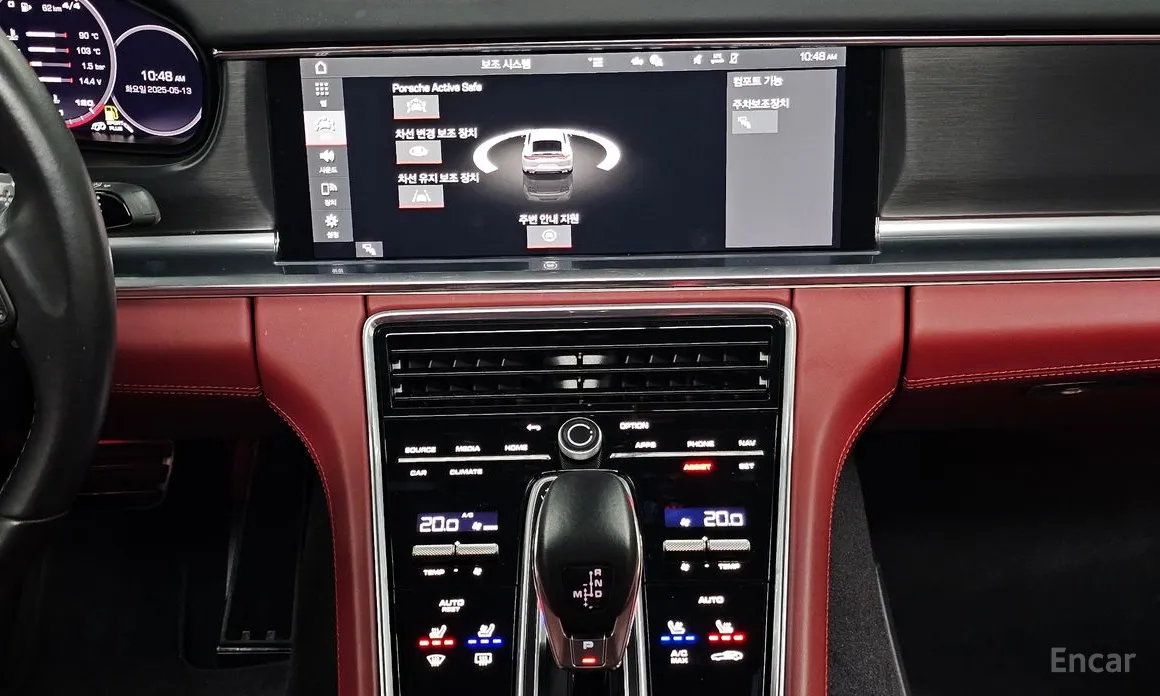 Фото 18 - Porsche Panamera