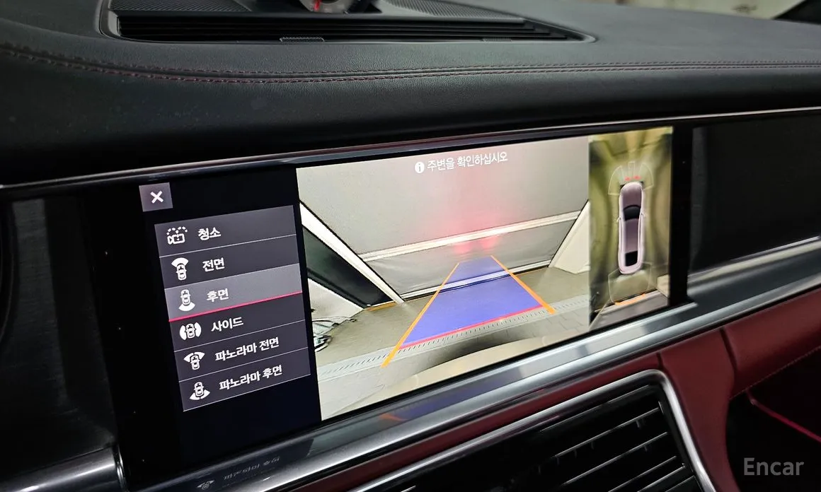 Фото 19 - Porsche Panamera