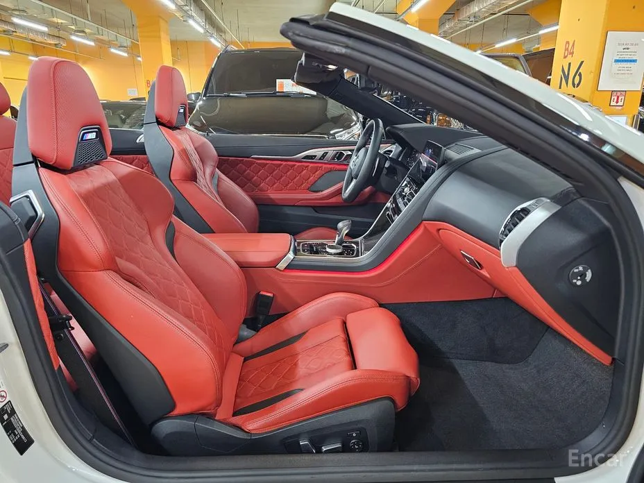 Фото 18 - BMW M8