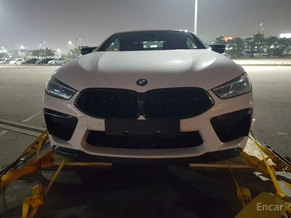 Фото 9 - BMW M8
