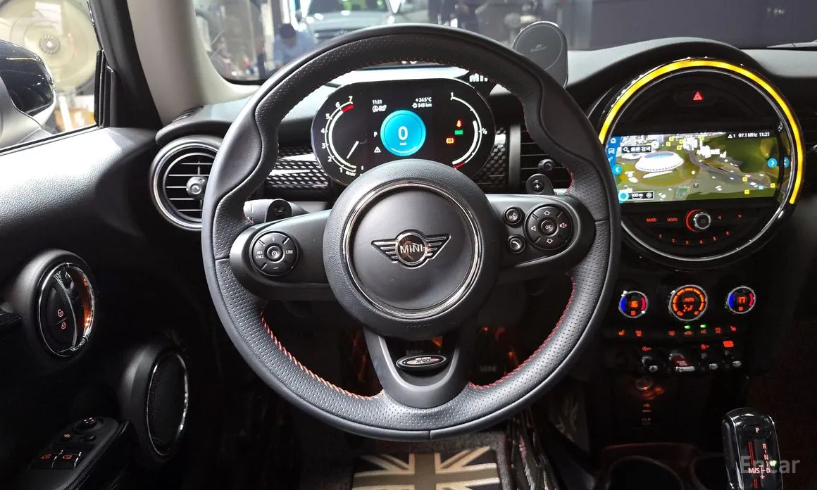 Фото 13 - Mini Cooper