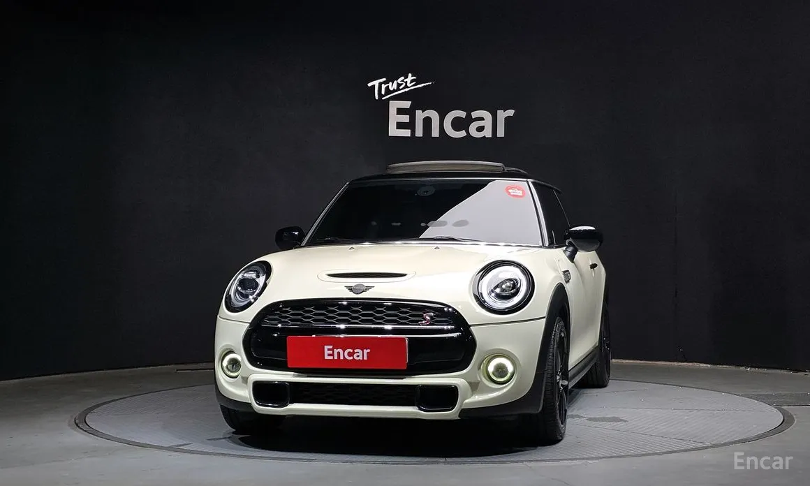 Фото 3 - Mini Cooper