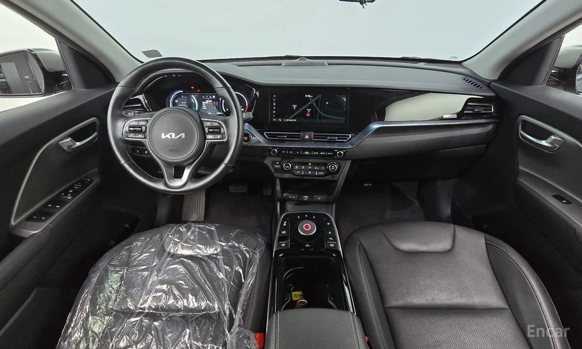 Фото 7 - Kia Niro