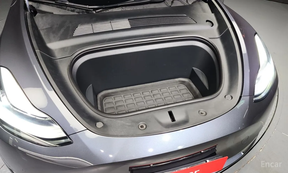 Фото 6 - Tesla Model Y