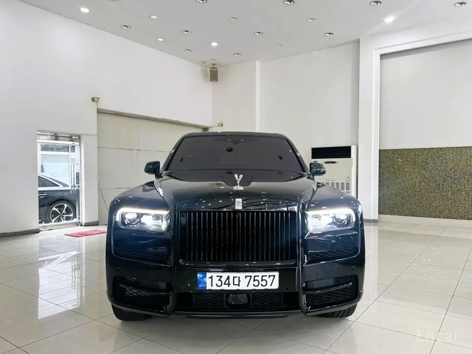 Фото 3 - Rolls-Royce Cullinan
