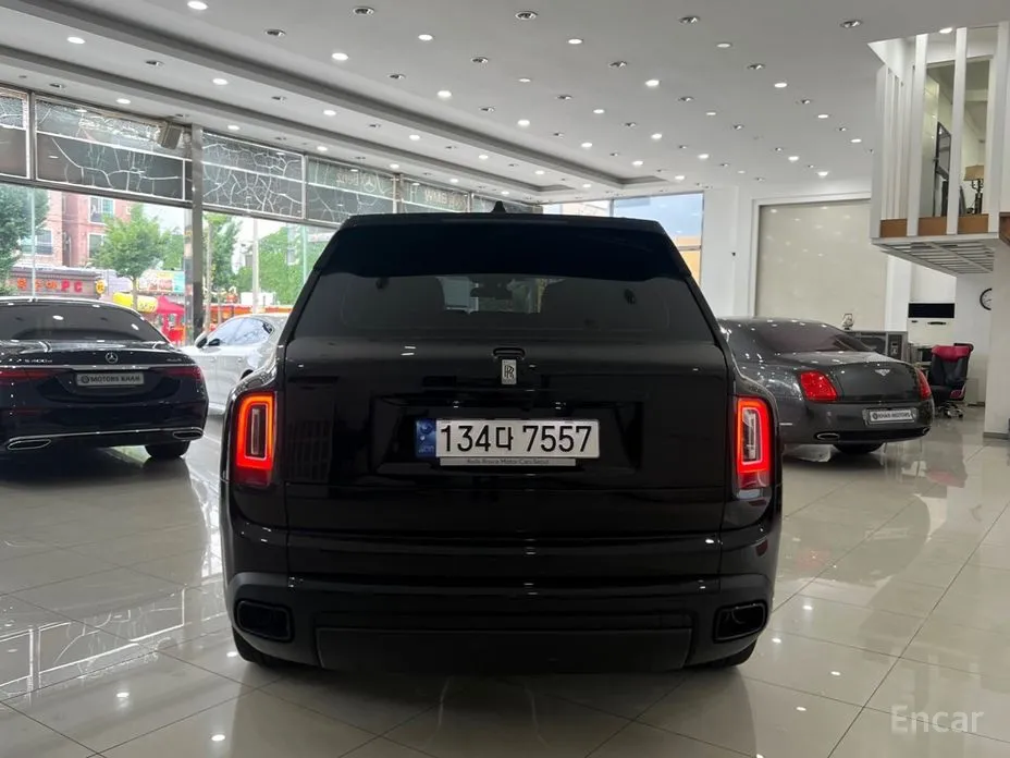 Фото 4 - Rolls-Royce Cullinan