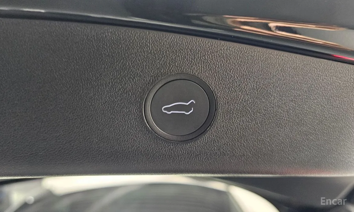 Фото 20 - Tesla Model 3