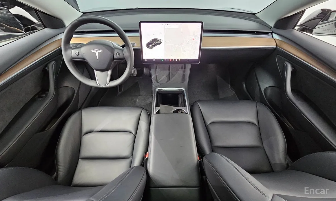 Фото 7 - Tesla Model 3