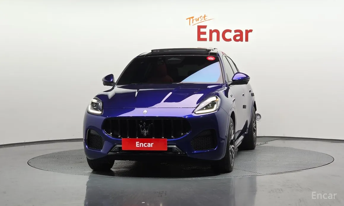 Фото 3 - Maserati Grecale