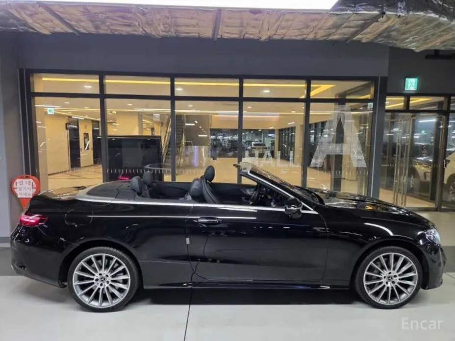 Фото 4 - Mercedes-Benz E-Class