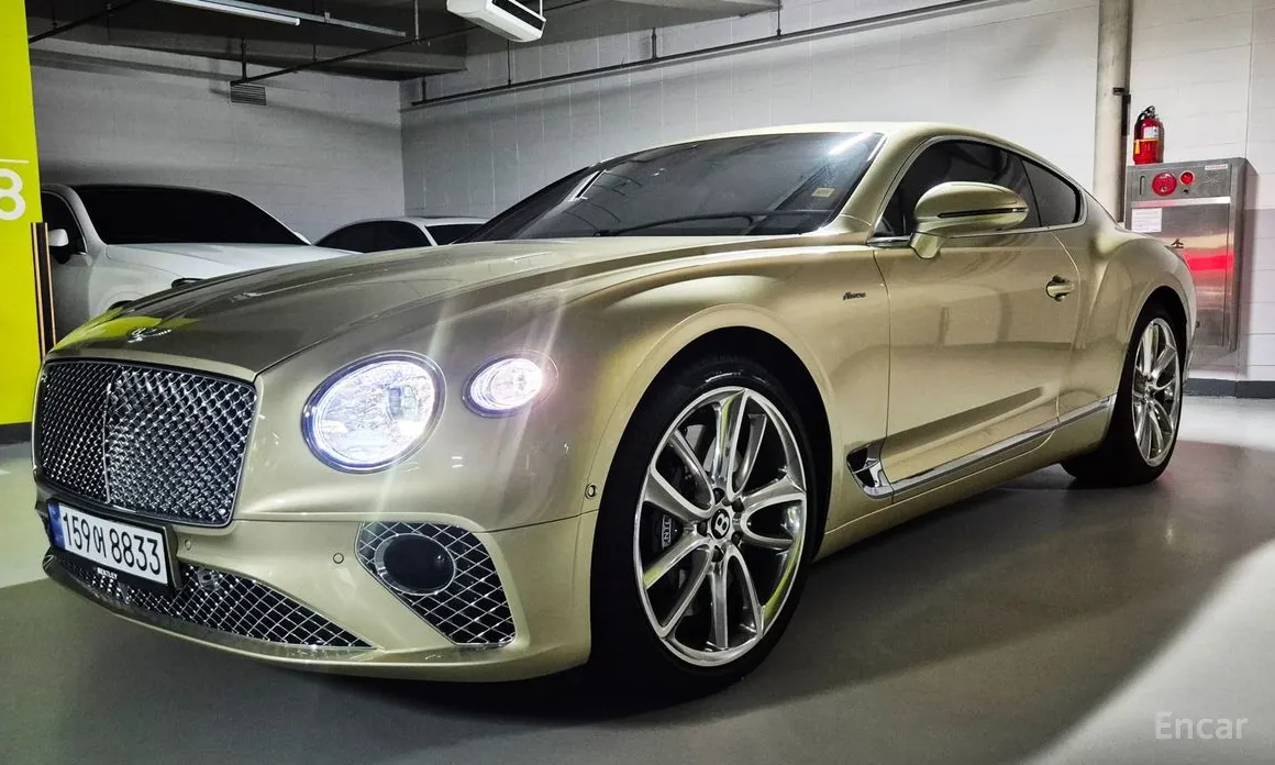 Фото 3 - Bentley Continental GT