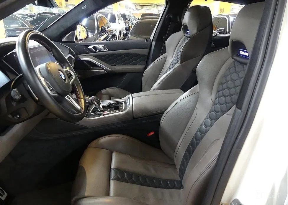 Фото 10 - BMW X6 M