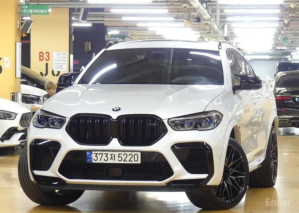 Фото 3 - BMW X6 M