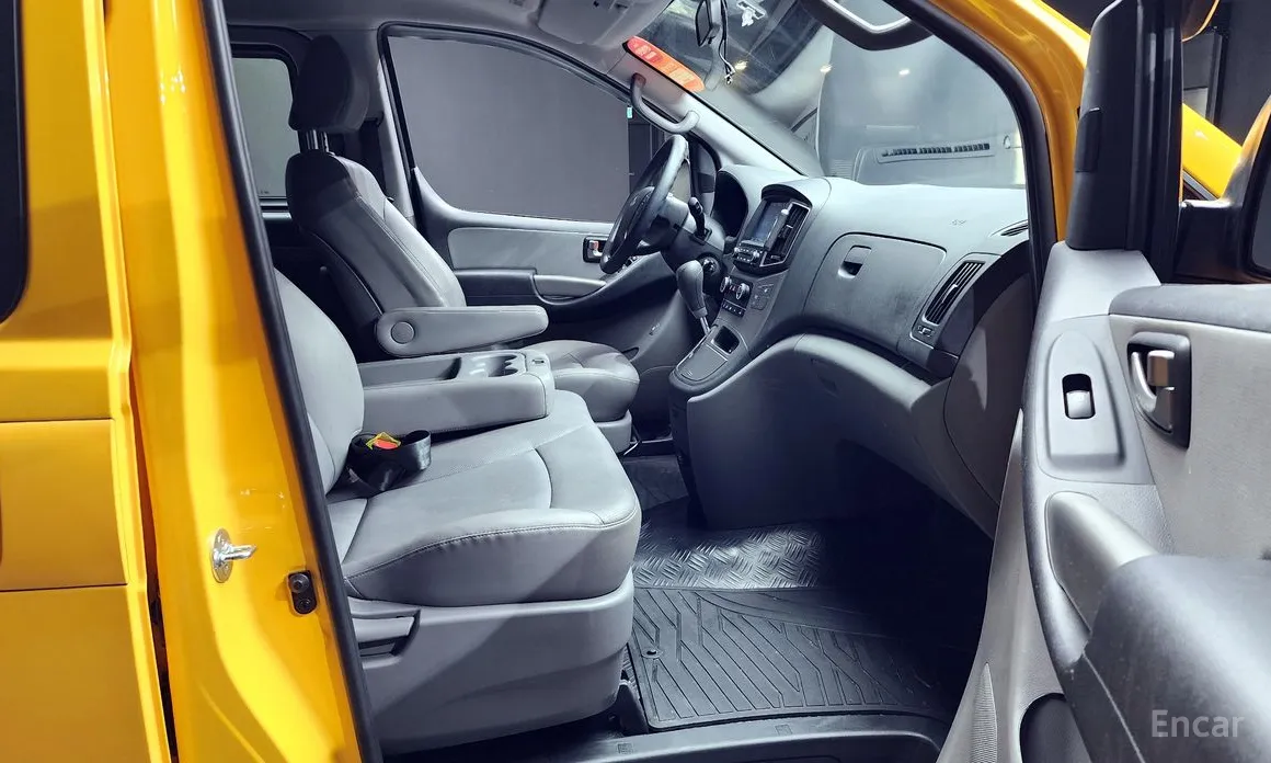 Фото 18 - Hyundai Starex