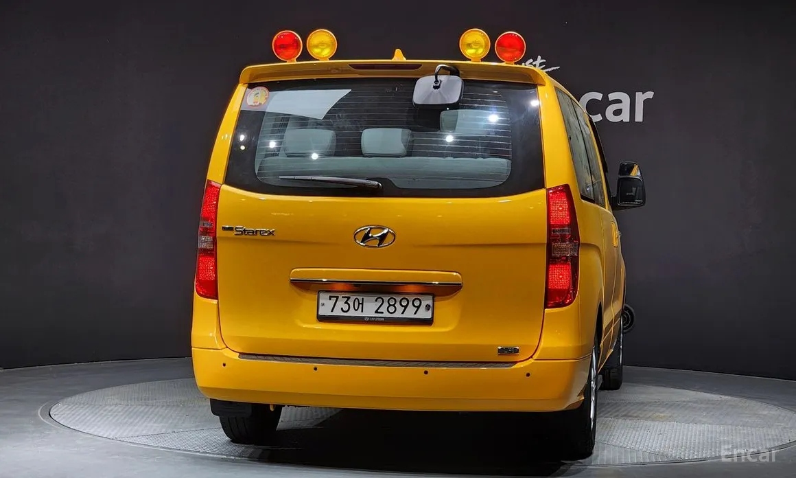 Фото 4 - Hyundai Starex