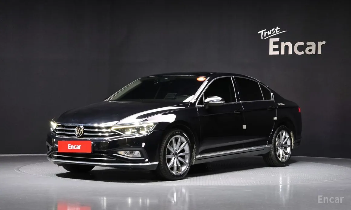 Фото 1 - Volkswagen Passat