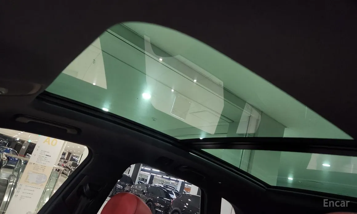 Фото 13 - Audi SQ5