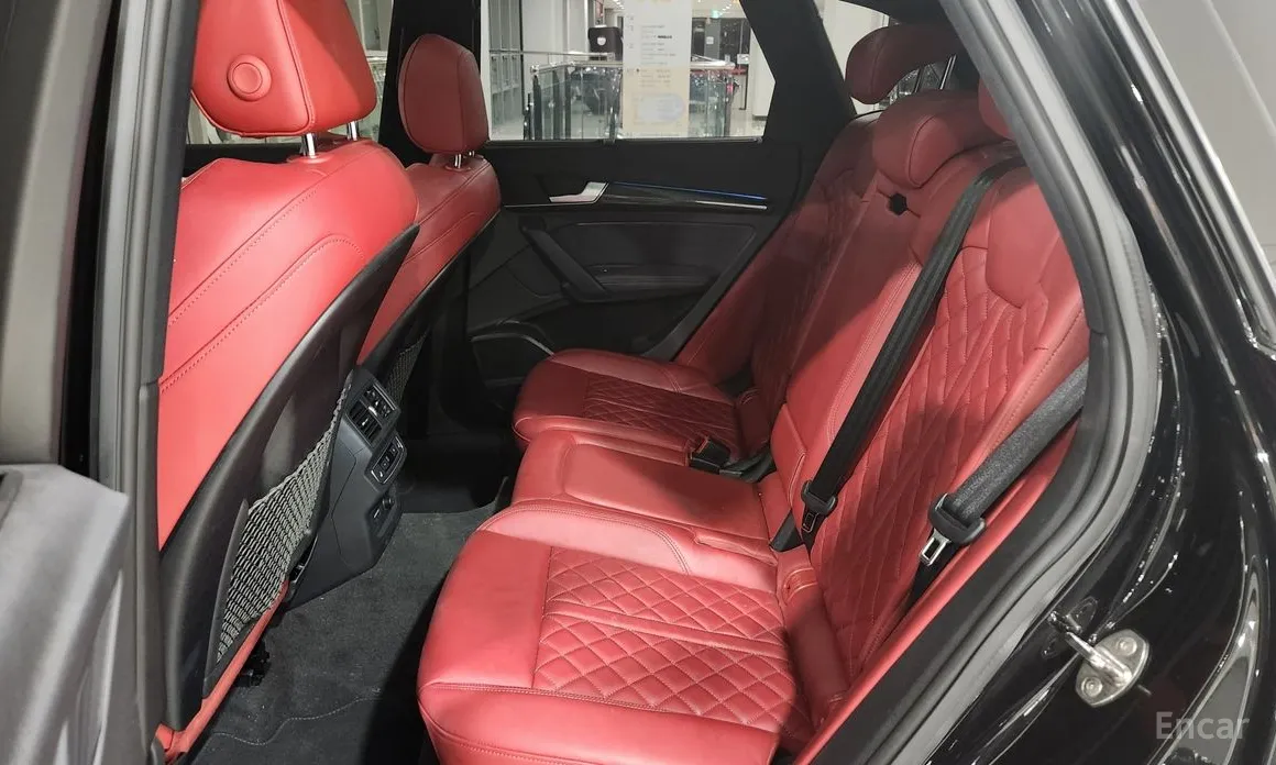 Фото 14 - Audi SQ5